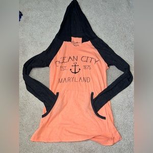 OCMD hooded top